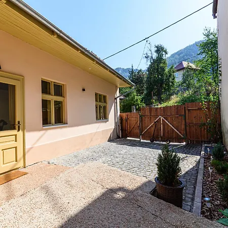 Hébergement de vacances Lagom - Hot Tub Hideout