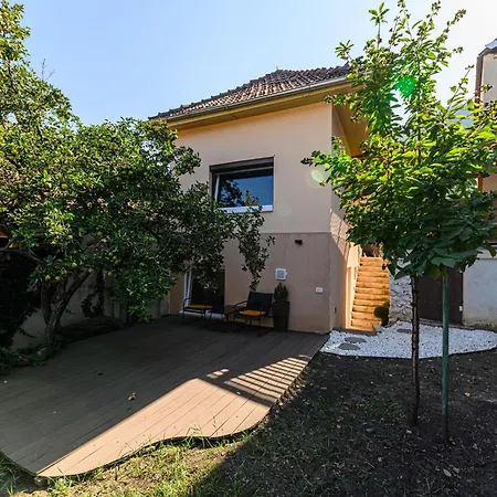 Lagom - Hot Tub Hideout Hébergement de vacances *