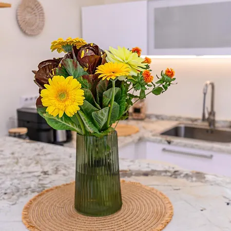 Lagom - Hot Tub Hideout