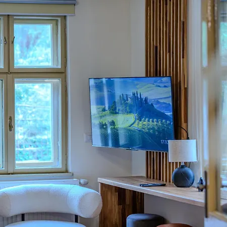 Lagom - Hot Tub Hideout Hébergement de vacances *