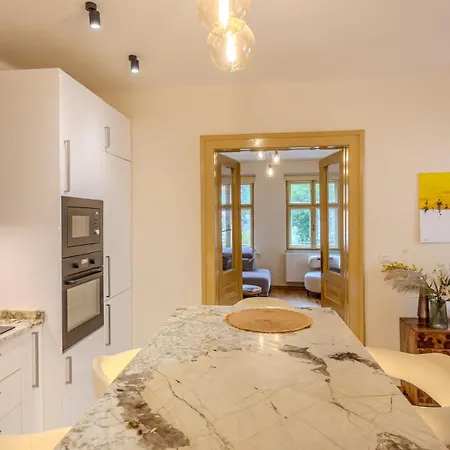 Dom wakacyjny Lagom - Hot Tub Hideout *