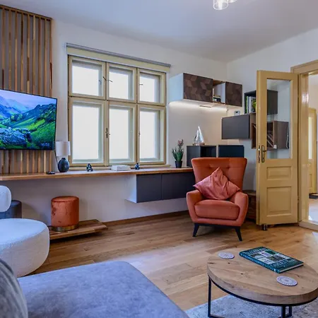 Dom wakacyjny Lagom - Hot Tub Hideout