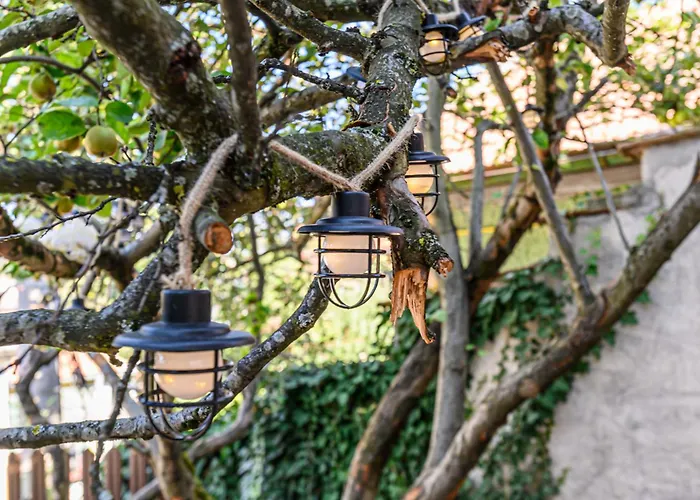 Lagom - Hot Tub Hideout Feriehus *