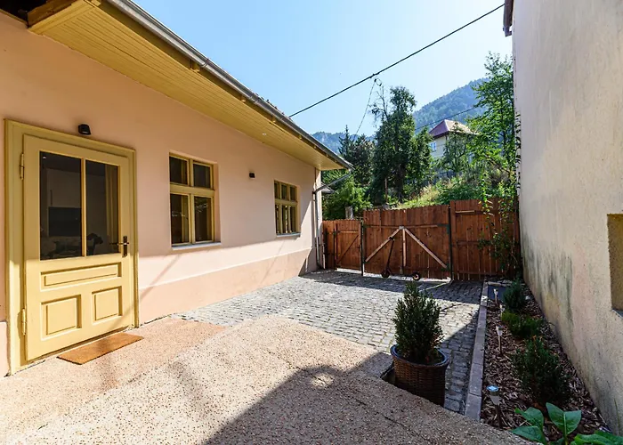 Feriehus Lagom - Hot Tub Hideout