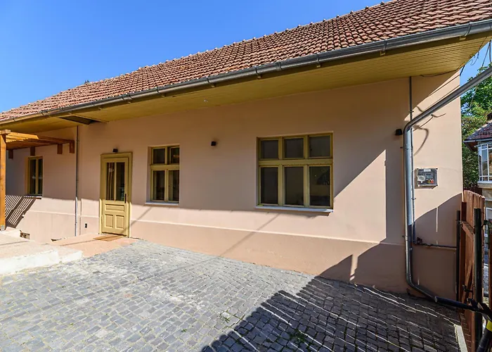 Feriehus Lagom - Hot Tub Hideout *