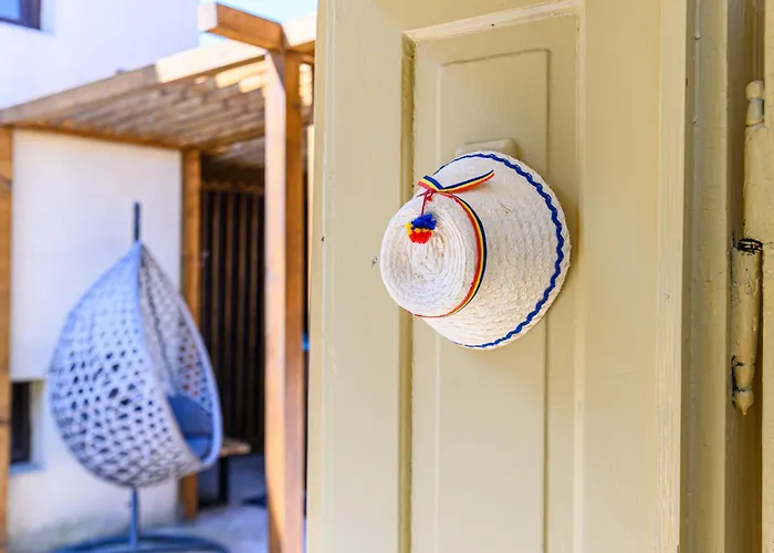 Lagom - Hot Tub Hideout Feriehus Braşov