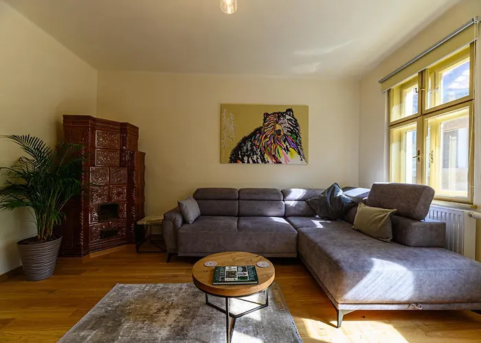 Lagom - Hot Tub Hideout 度假居