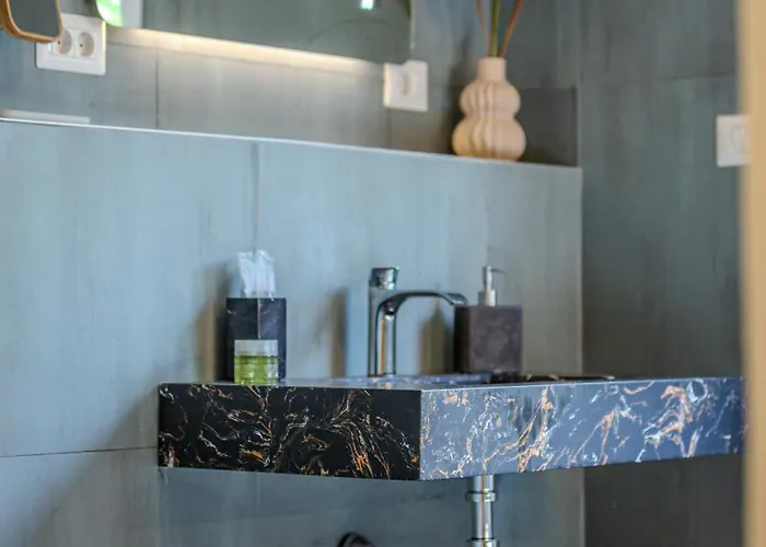 Lagom - Hot Tub Hideout Feriehus