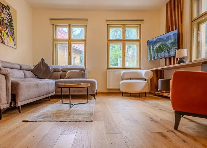 Lagom - Hot Tub Hideout Feriehus *