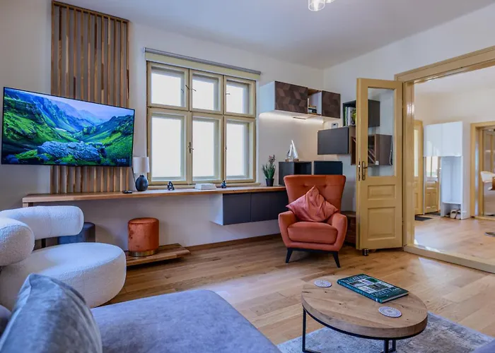 Feriehus Lagom - Hot Tub Hideout